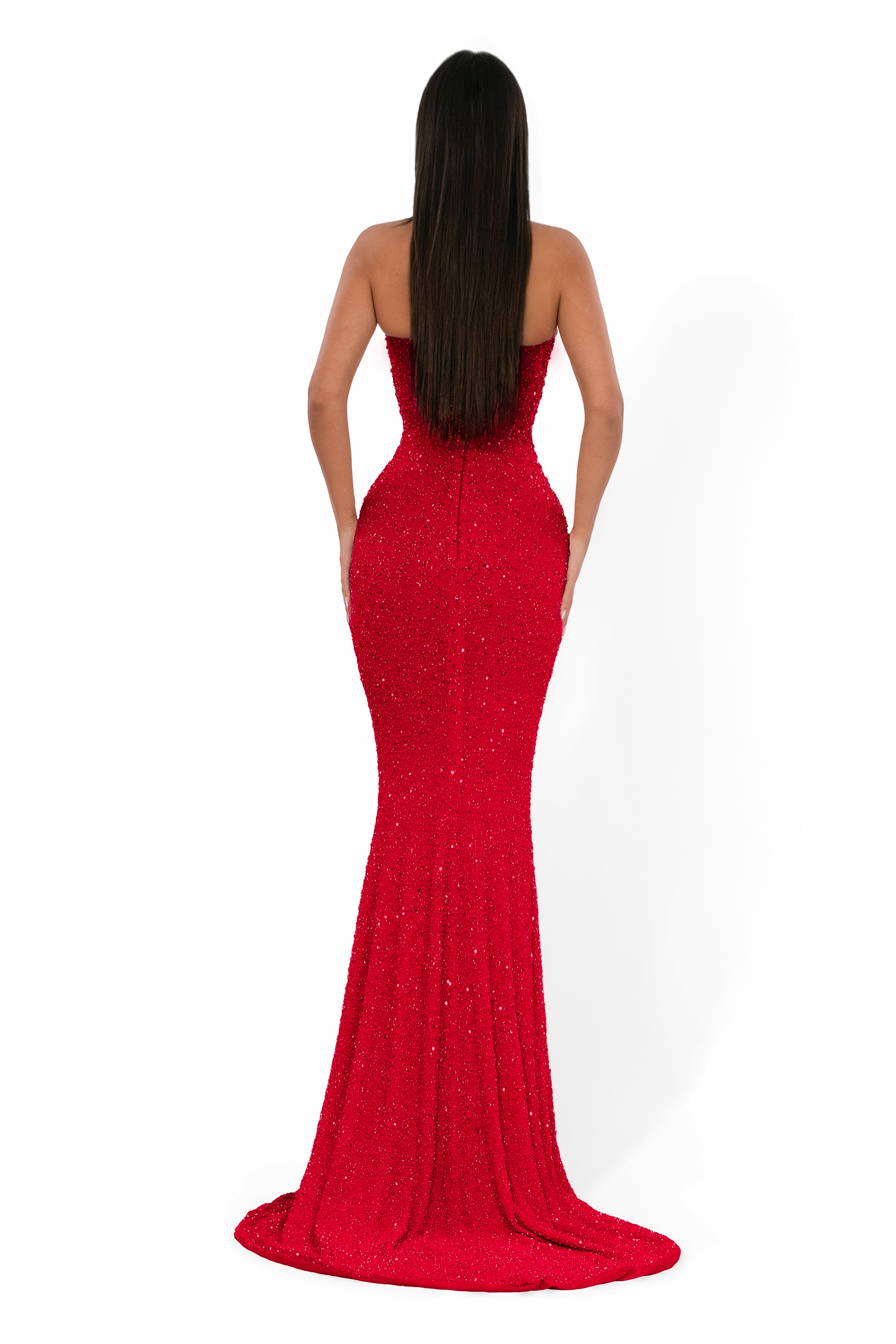 Red Halter Gown ALBINA DYLA Red Halter Gown ALBINA DYLA